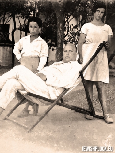 Feliks Szenwic with children: Roman and Aniela Stella Klara (photo from the private collection of Dany Yazbeck)